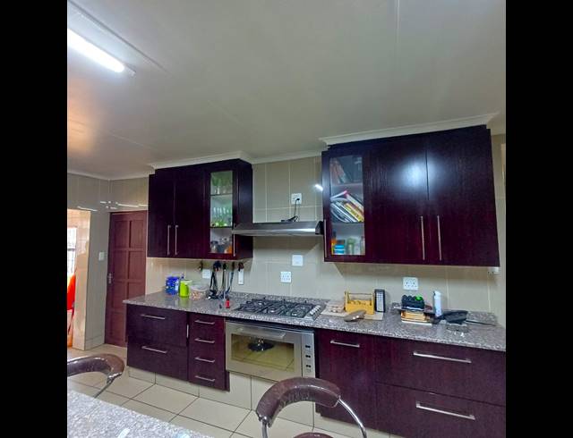 21,414M² SMALLHOLDING FOR SALE IN HOMELANDS